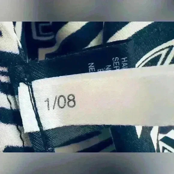 Express Silk Blouson Dress, Women’s Size Small, Geometric Black & Cream, Y2K - Picture 15 of 16